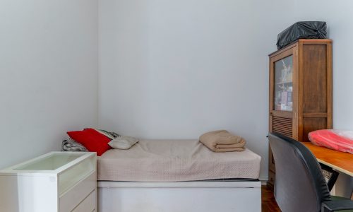 9d80a79c65029d1a08dorm002_08-dorm-002